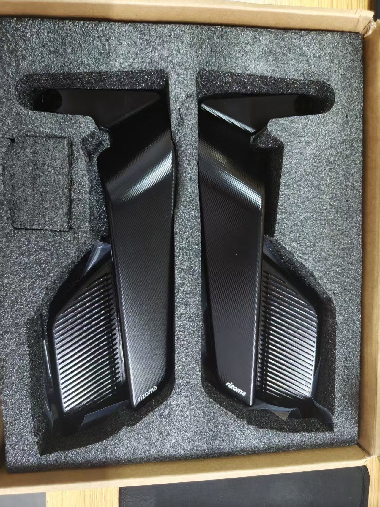 ESPEJOS ALERON STEALTH MAX RIZOMA ALUMINIO CNC