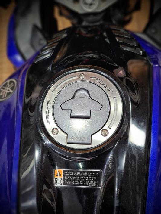 LUJO TAPA TANQUE YAMAHA R15V4