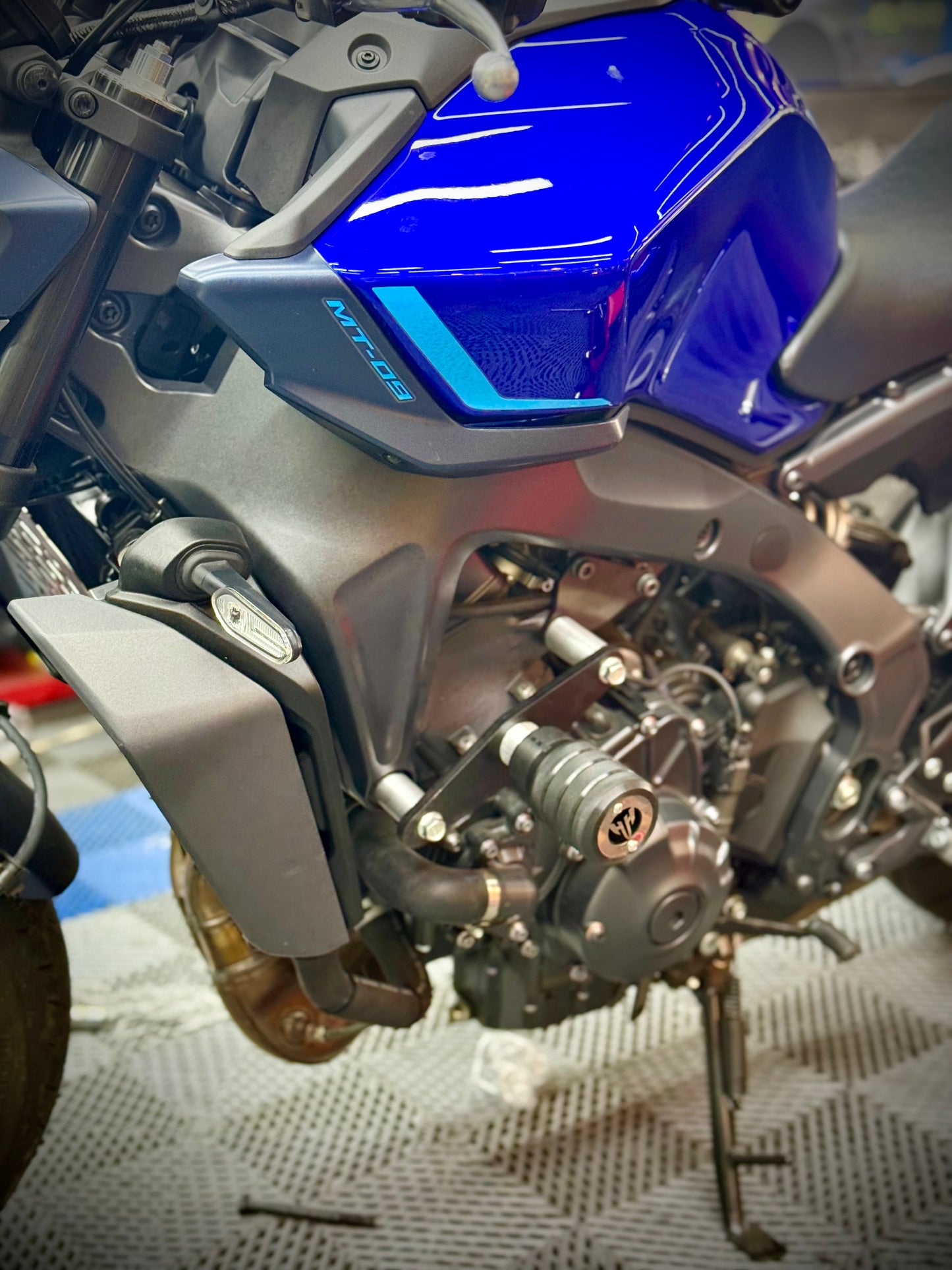 SLIDERS YAMAHA MT09 V4