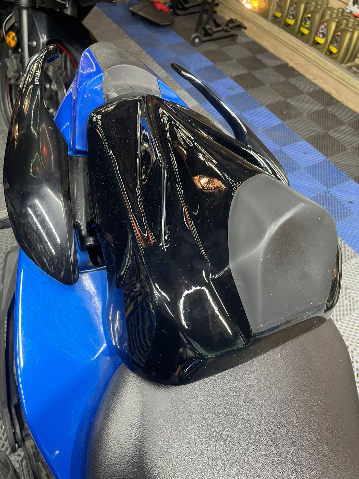SOLO SEAT SUZUKI GIXXER250-250SF