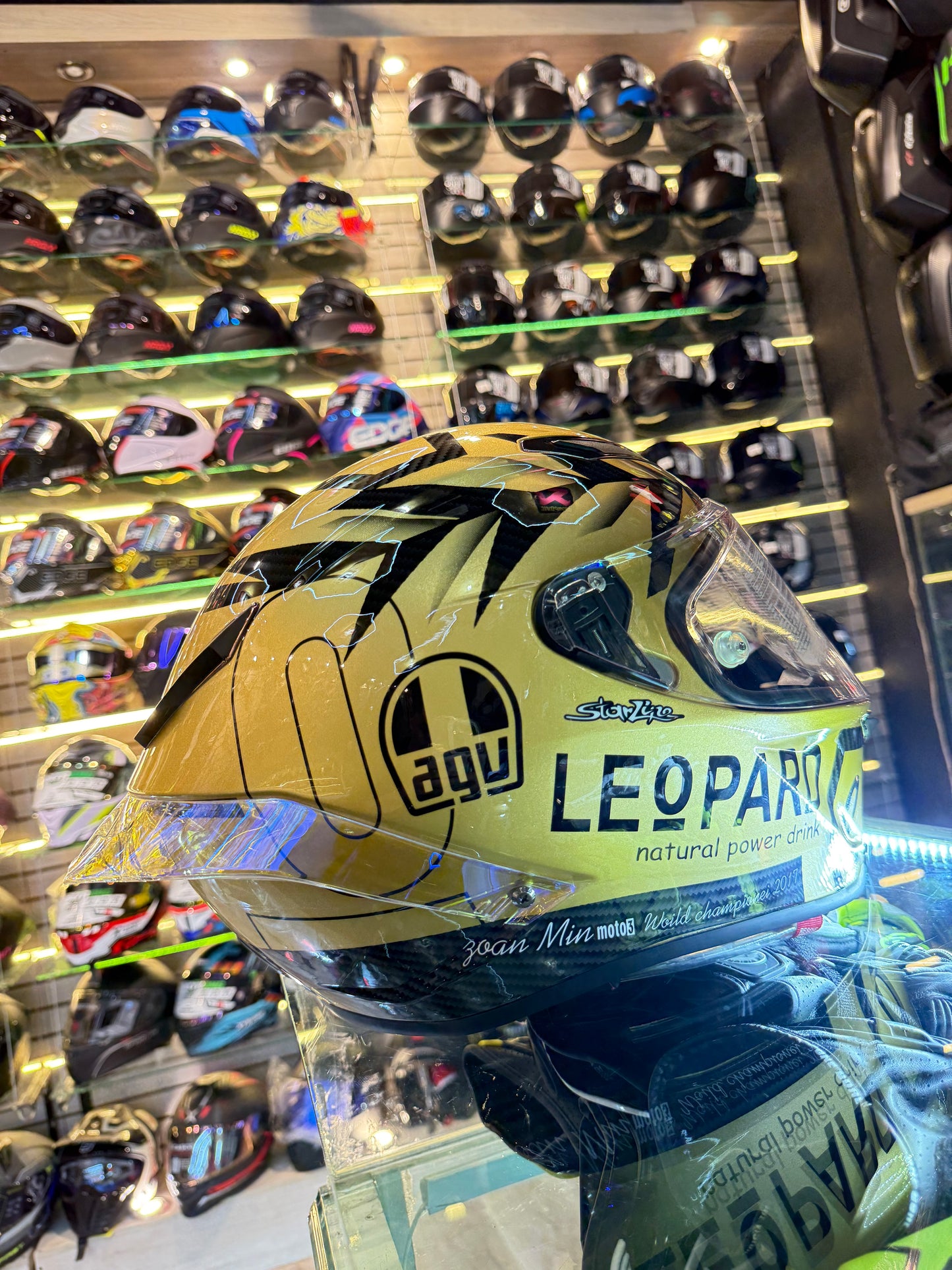 AGV PISTA RPL MIR WOLD CHAMPION 2017