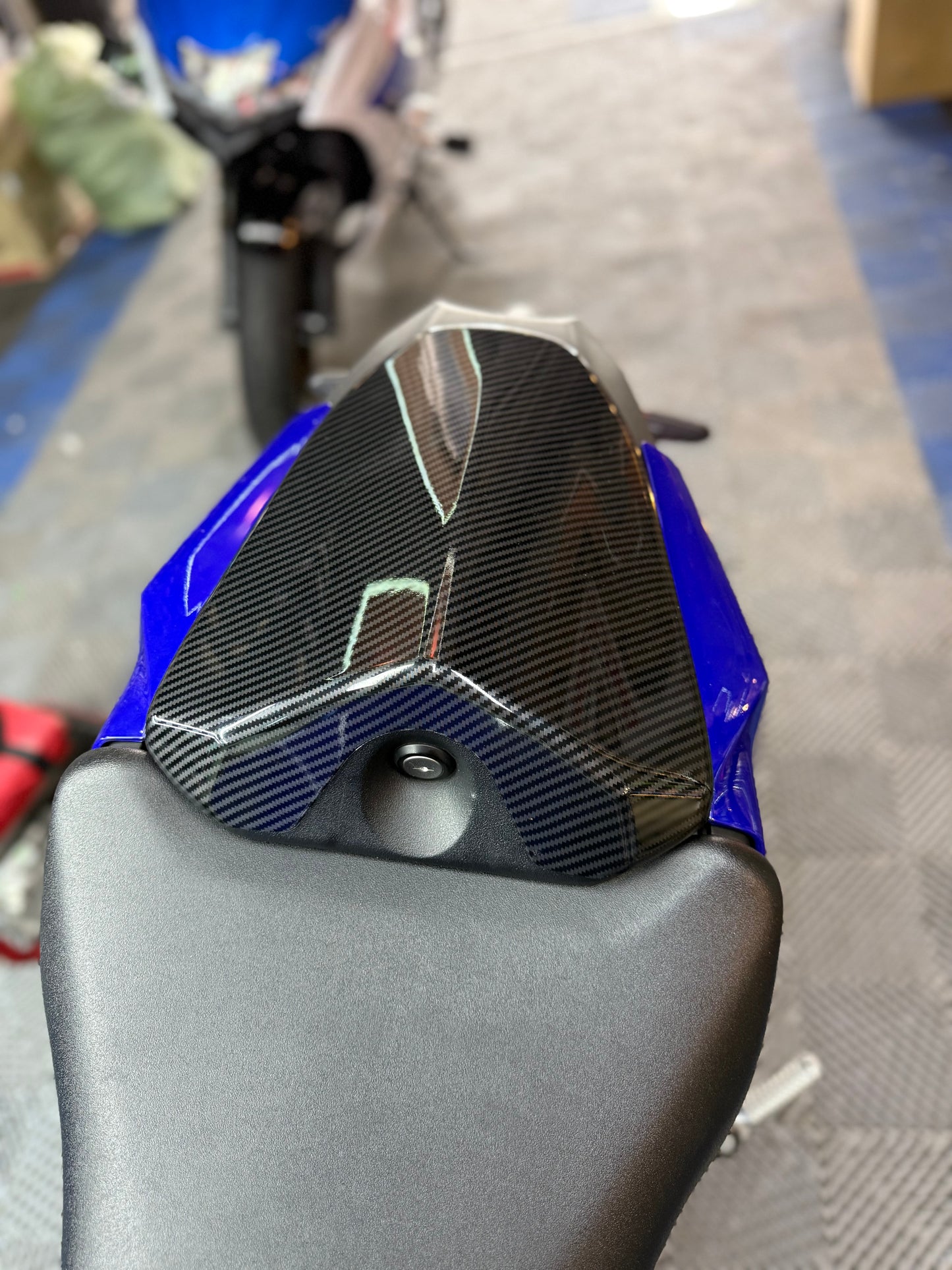 SOLO SEAT YAMAHA MT09 V4