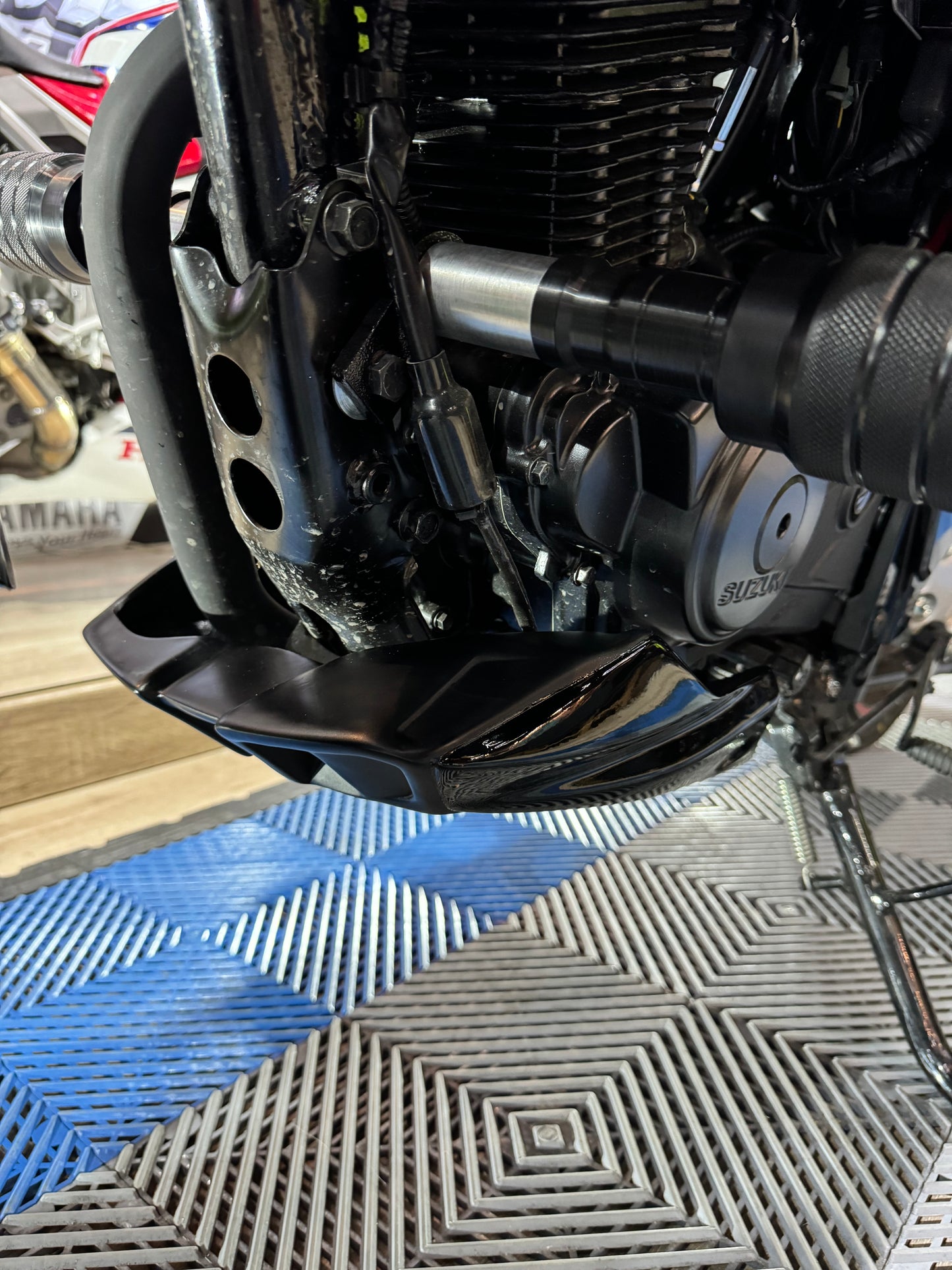 QUILLA SUZUKI GIXXER 150-250
