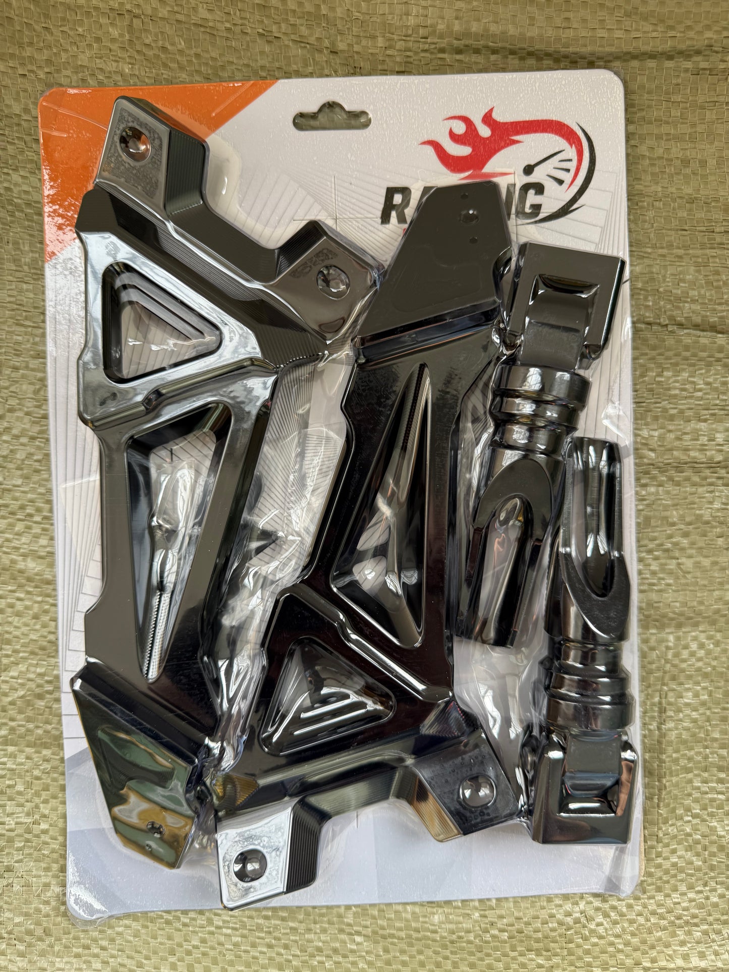 POSAPIES TRASEROS DE LUJO YAMAHA R15V3