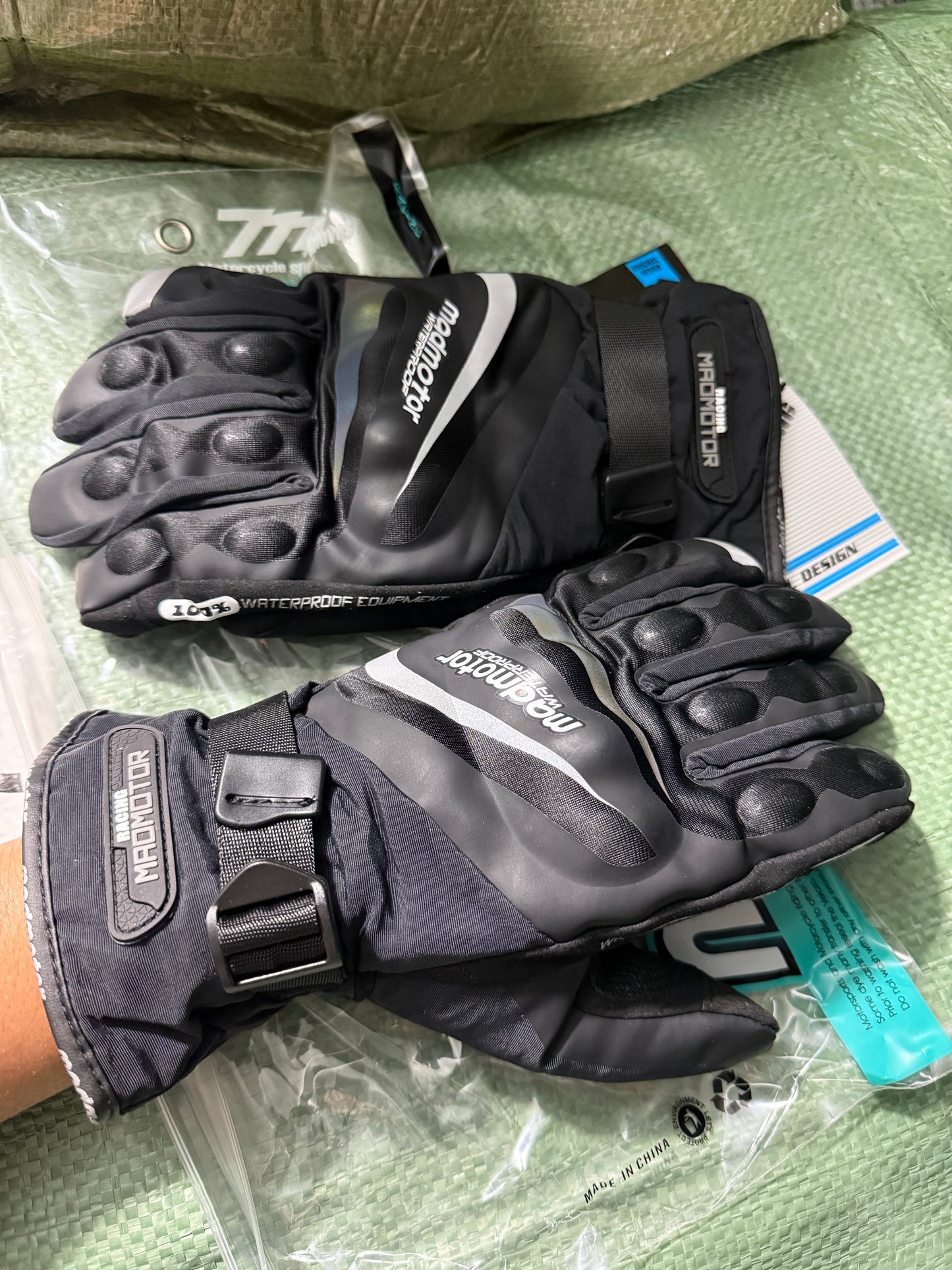 GUANTES IMPERMEABLES MADMOTOR