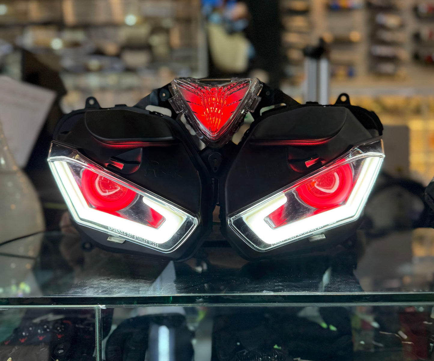 FAROLA YAMAHA R3