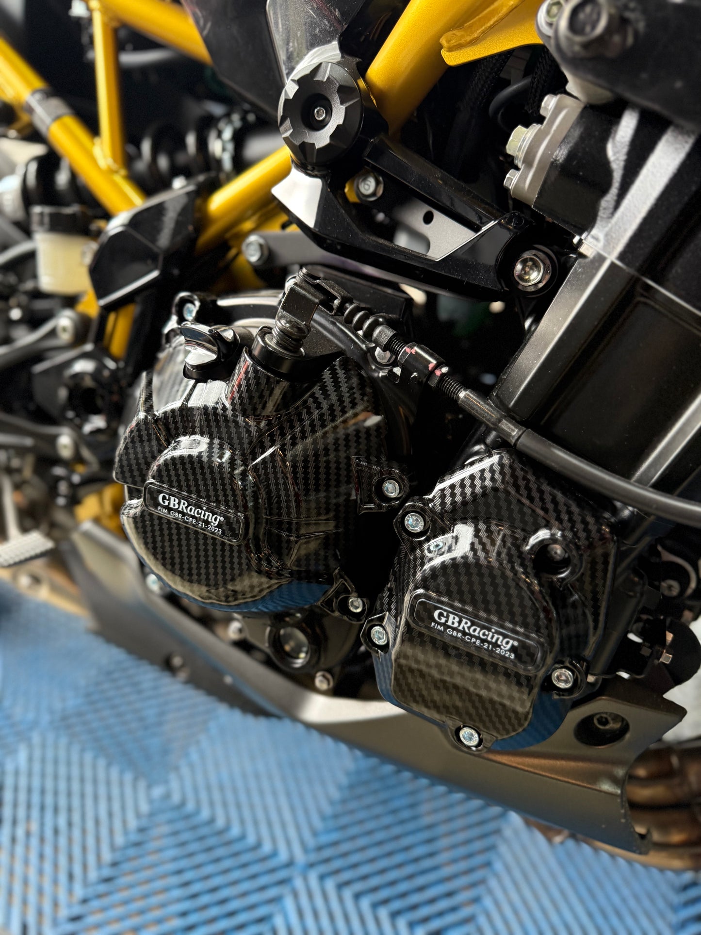 SLIDERS CUBIERTA DE MOTOR KAWASAKI Z900
