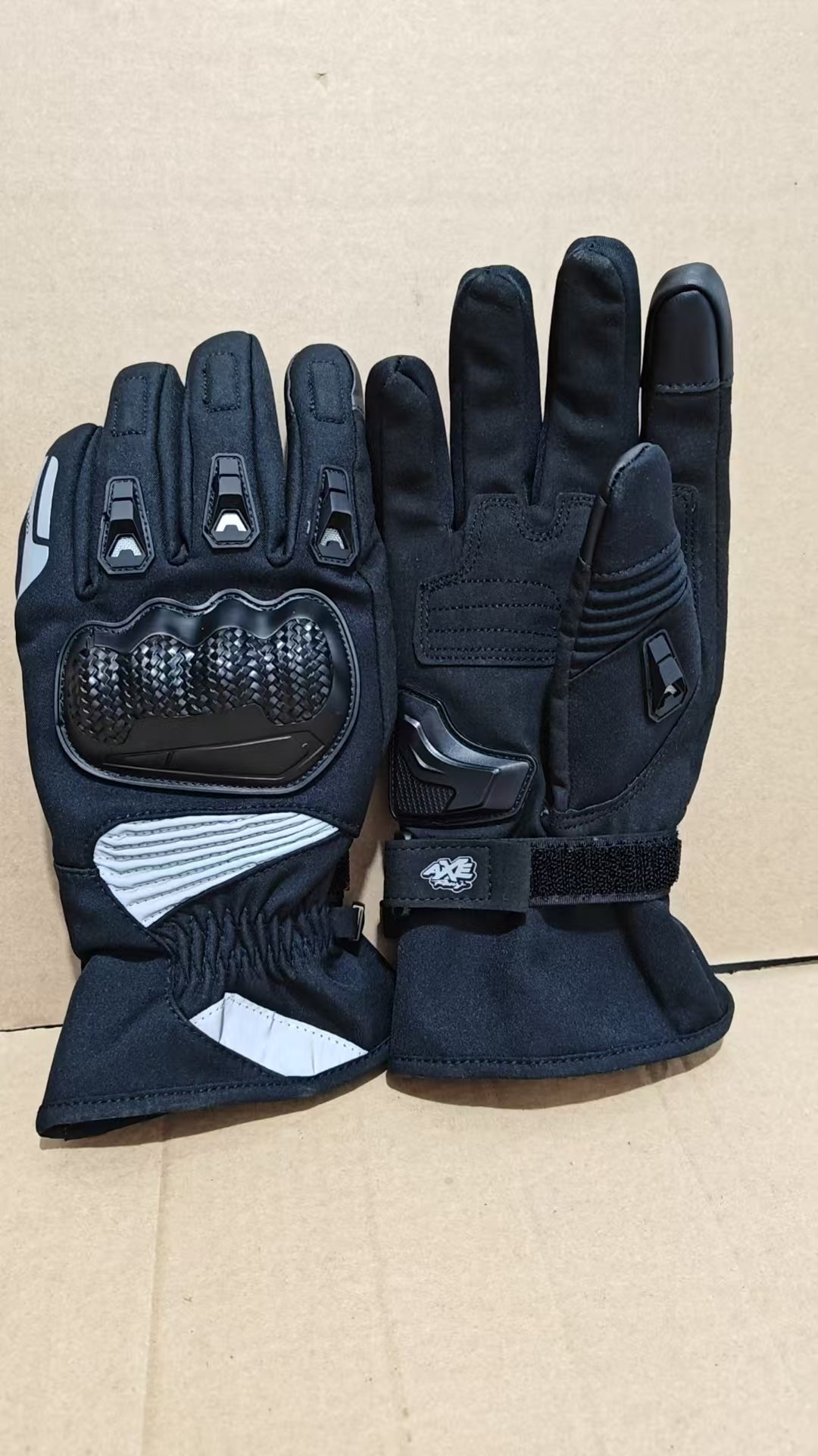 GUANTES IMPERMEABLES AXE WP06