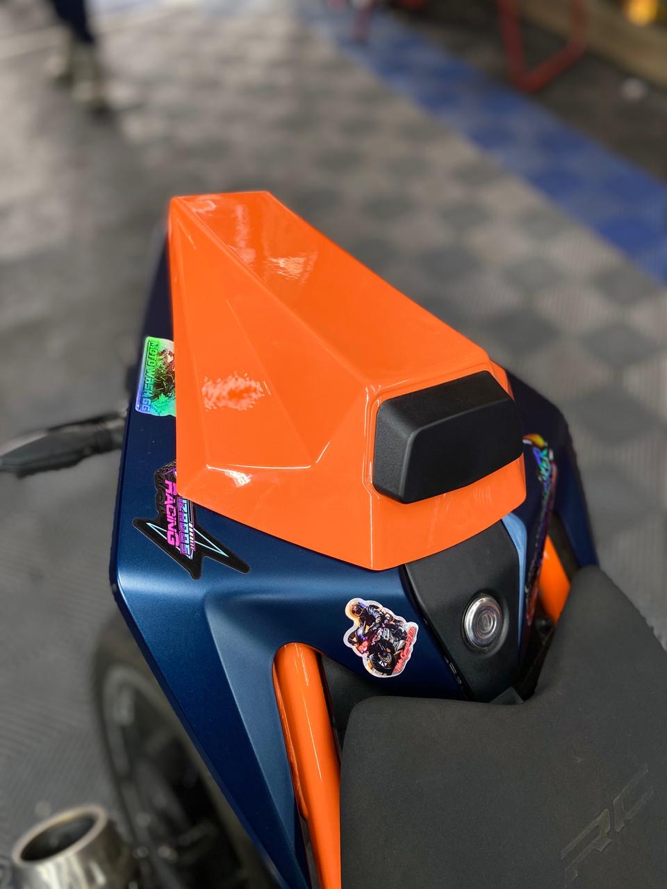 SOLO SEAT KTM RC200 2G Y 390 3G