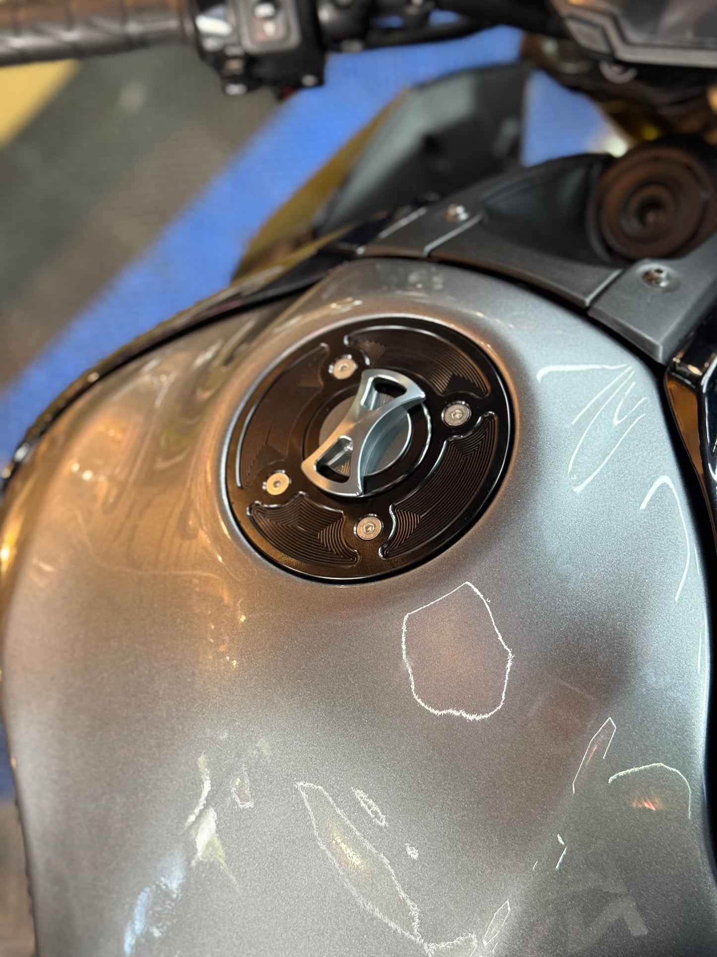 TAPA DEPOSITO GASOLINA KAWASAKI Z900 NINJA400