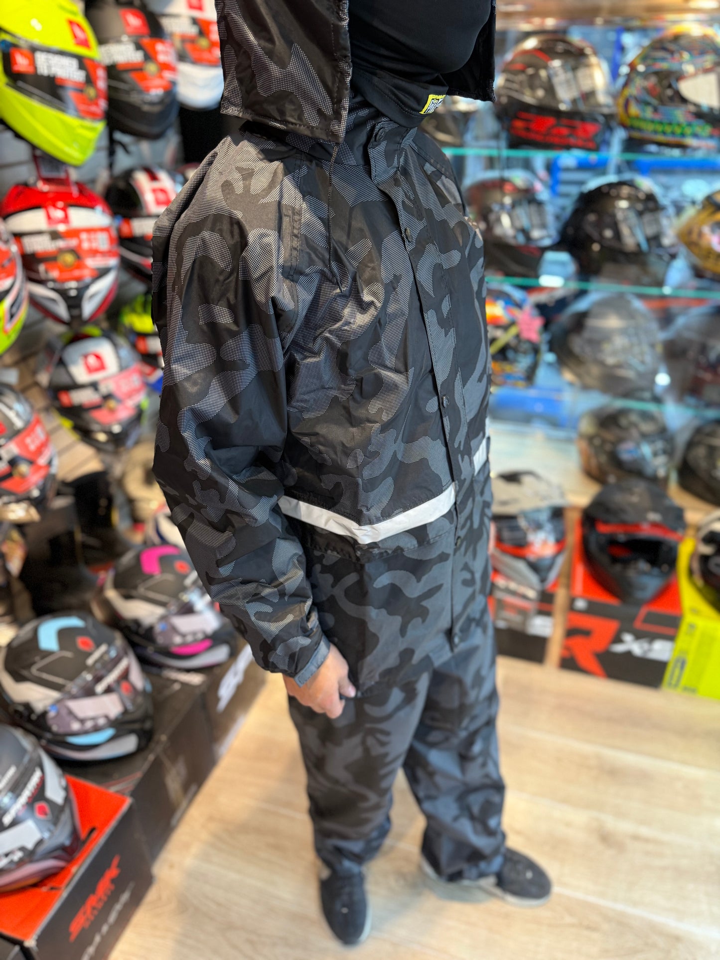 IMPERMEABLE CAMUFLADO