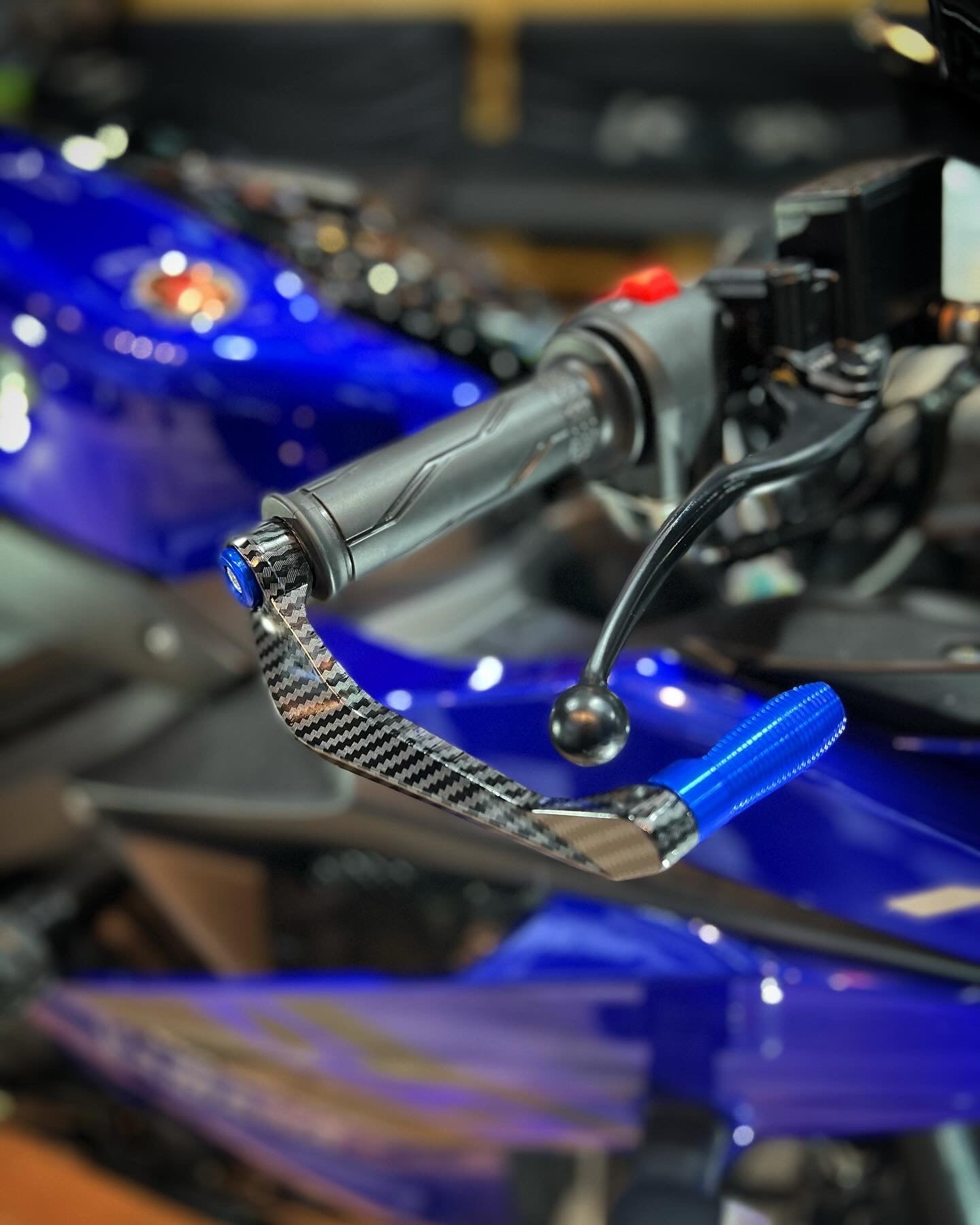 HAND SAVERS YAMAHA R15V4