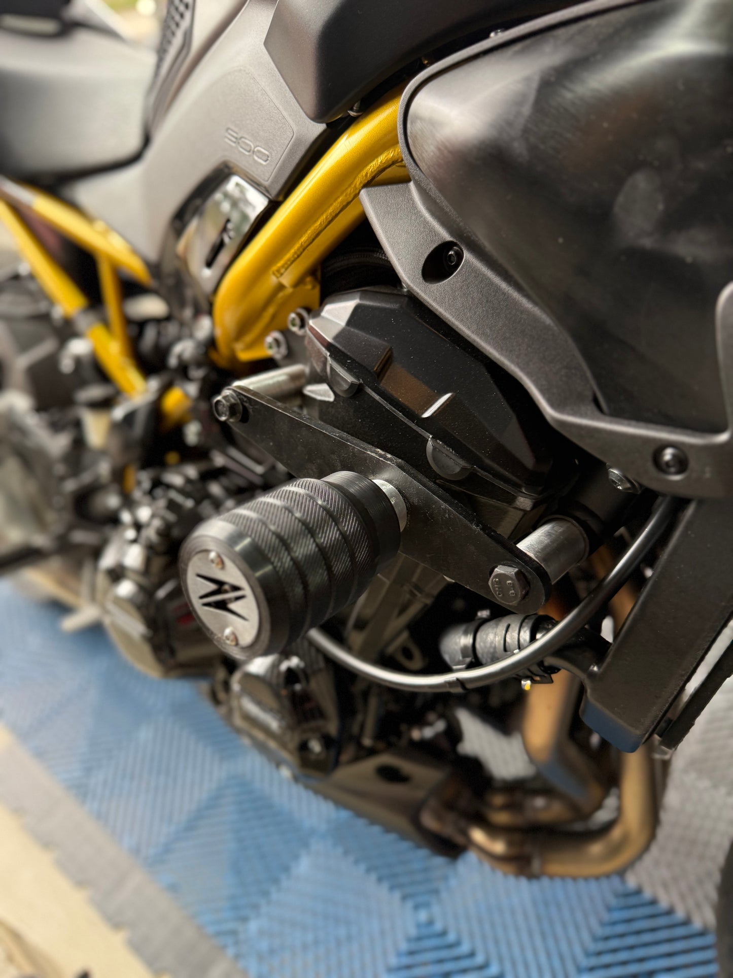 SLIDERS  KAWASAKI Z900