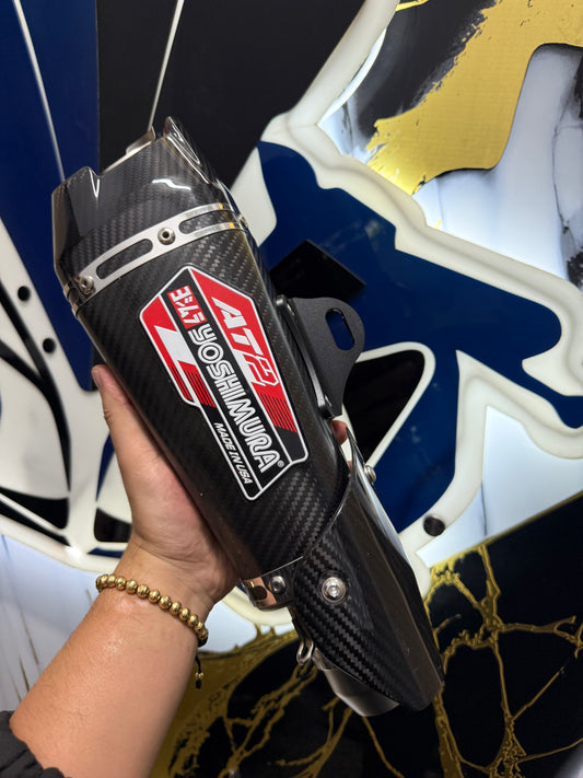 YOSHIMURA ALPHA AT2 FIBRA DE CARBONO
