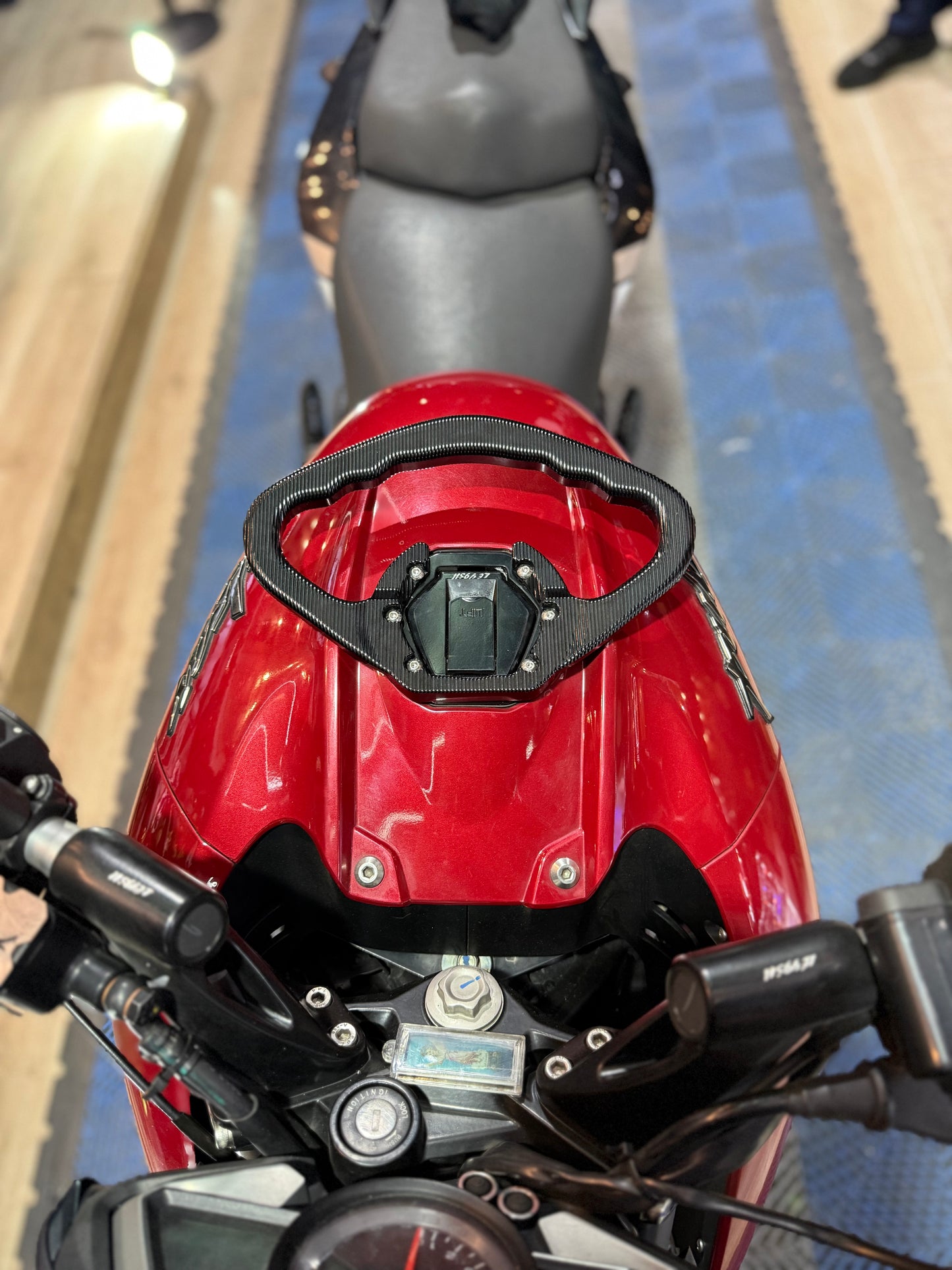 AGARRADERA DE TANQUE PULSAR/DOMINAR