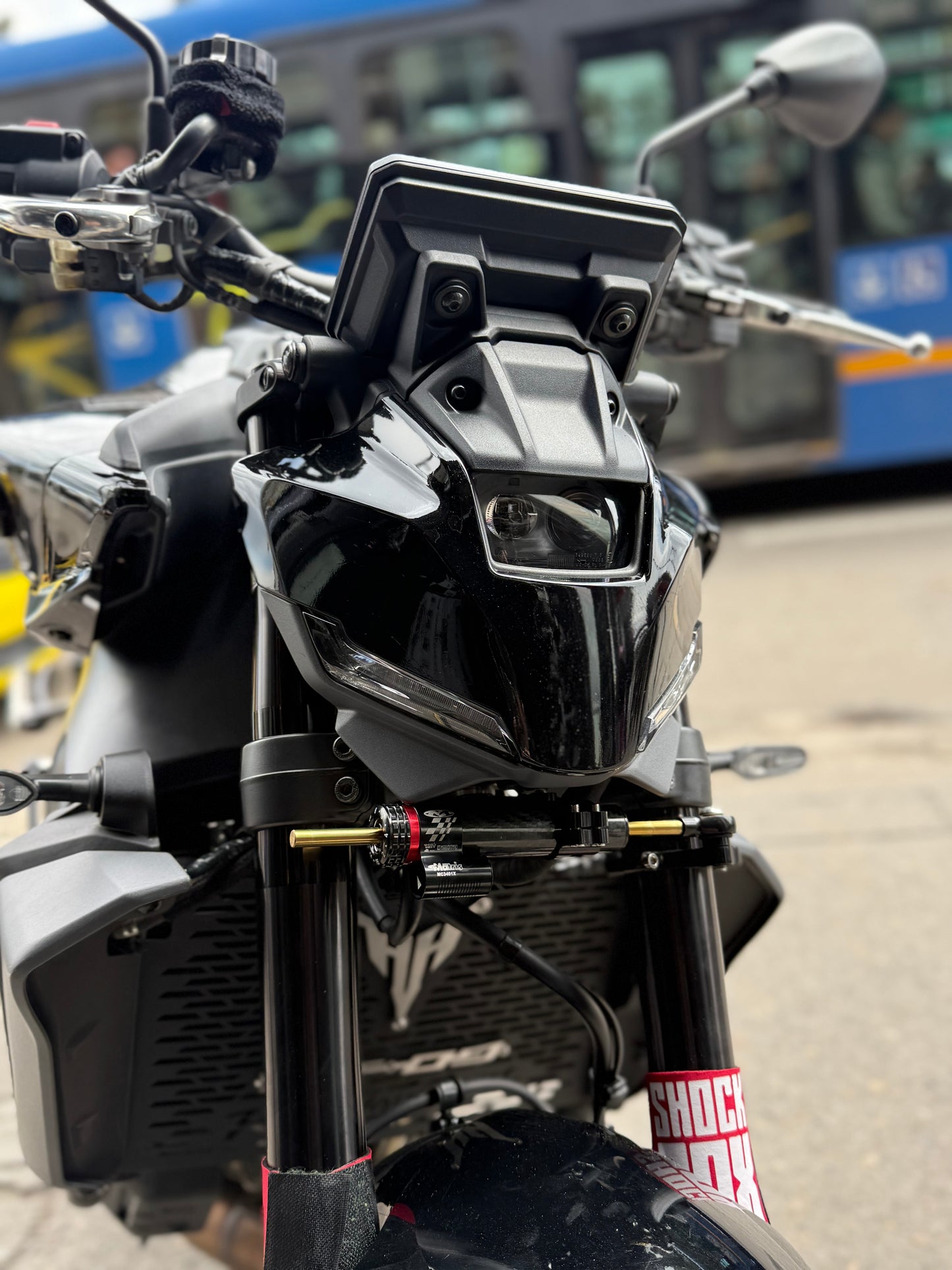 ESTABILIZADOR DE DIRECCION YAMAHA MT09 V4