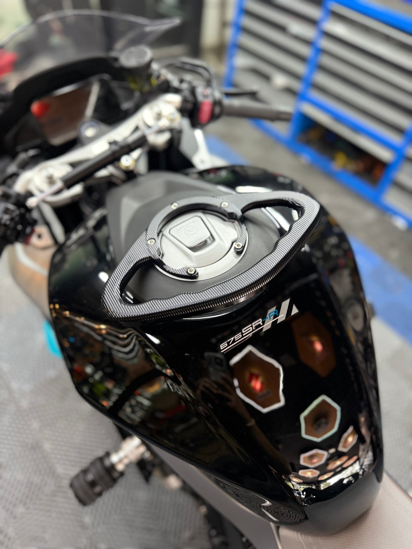 AGARRADERA TANQUE CFMOTO