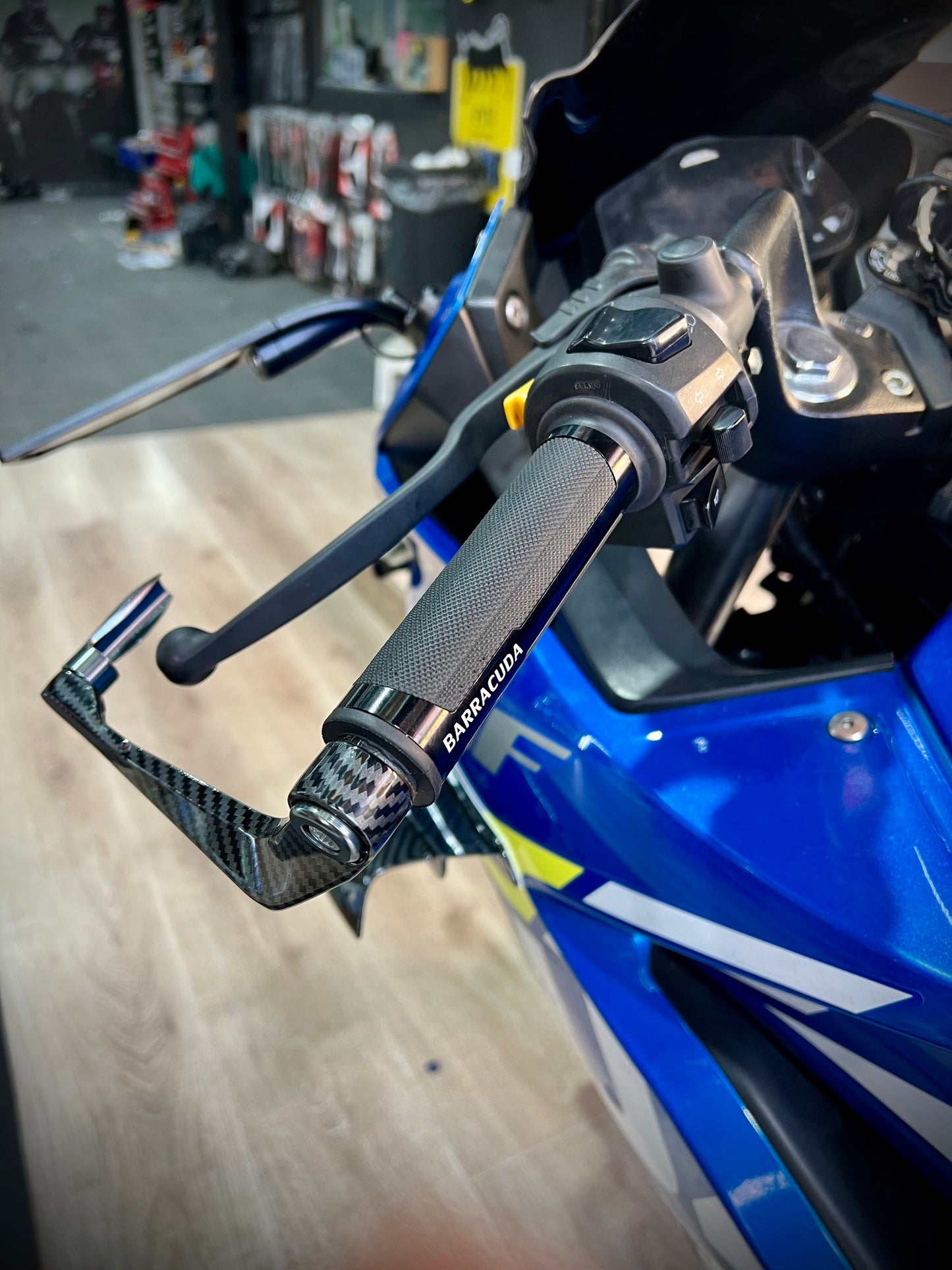 GRIPS BARRACUDA ALUMINIO SUZUKI GIXXER