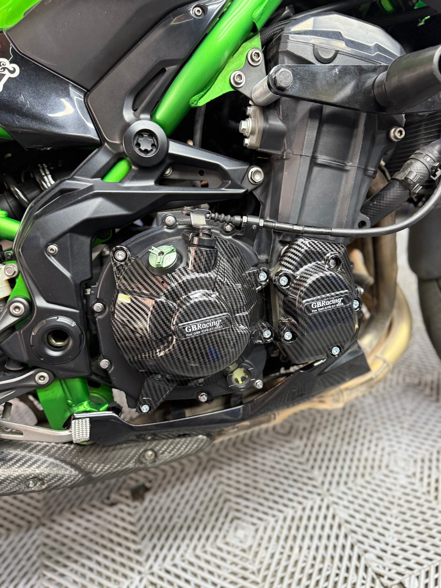 SLIDERS CUBIERTA DE MOTOR KAWASAKI Z900