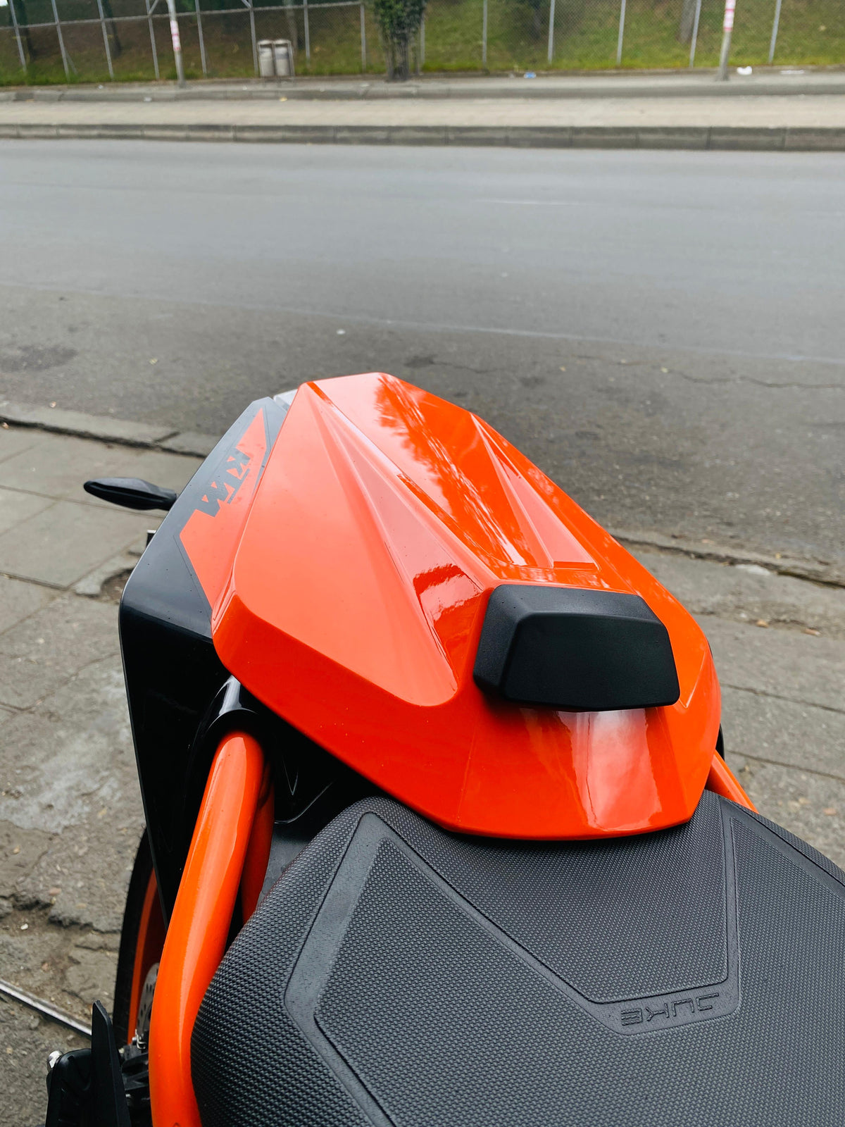 SOLO SEAT KTM DUKE 200-250-390NG