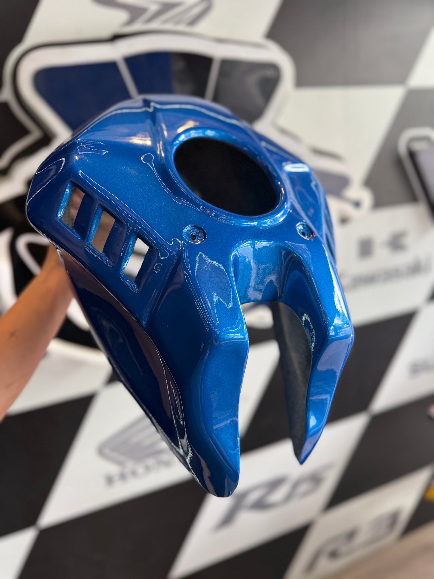 COVER TANK SUZUKI GSXR150
