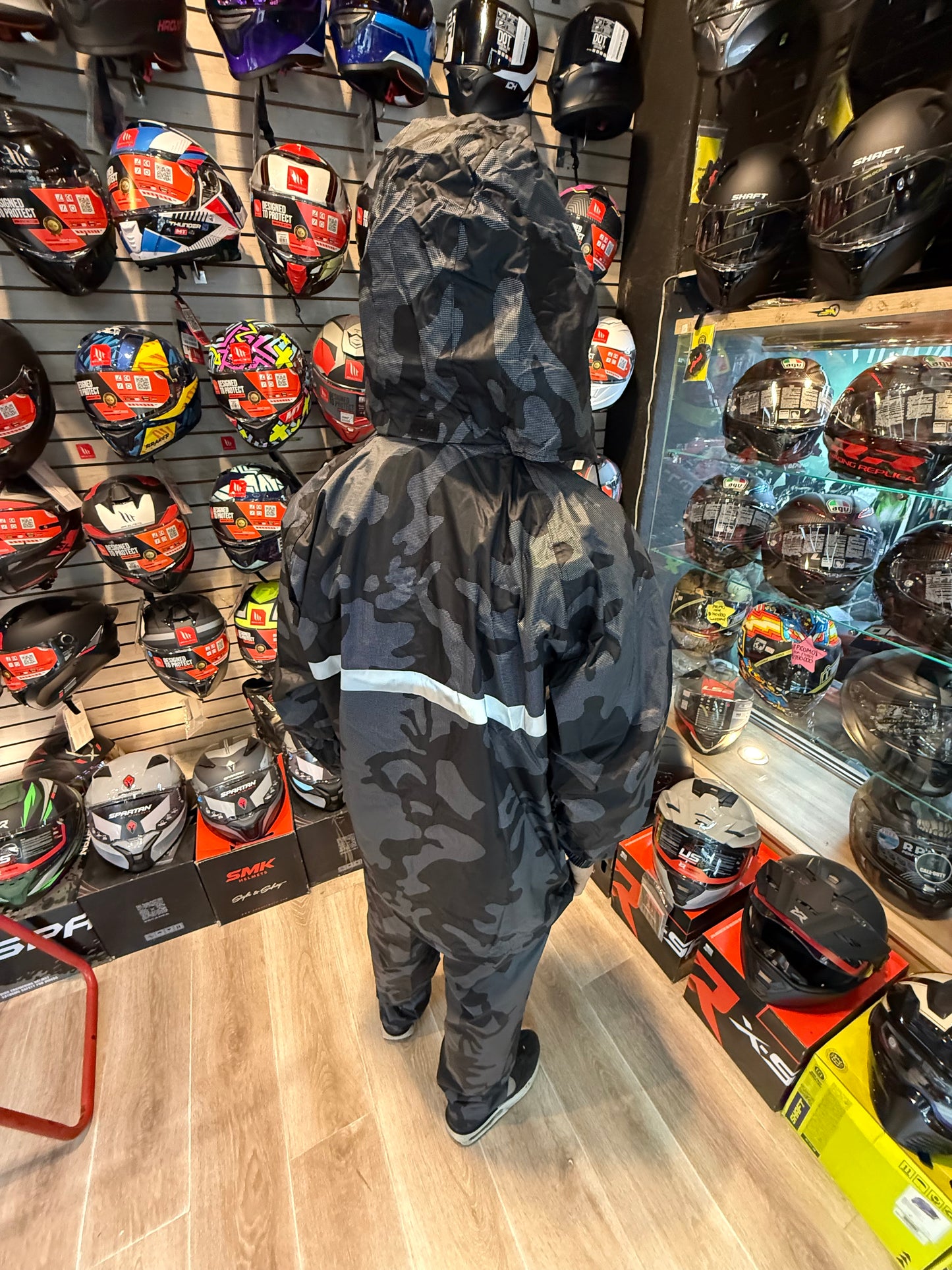 IMPERMEABLE CAMUFLADO