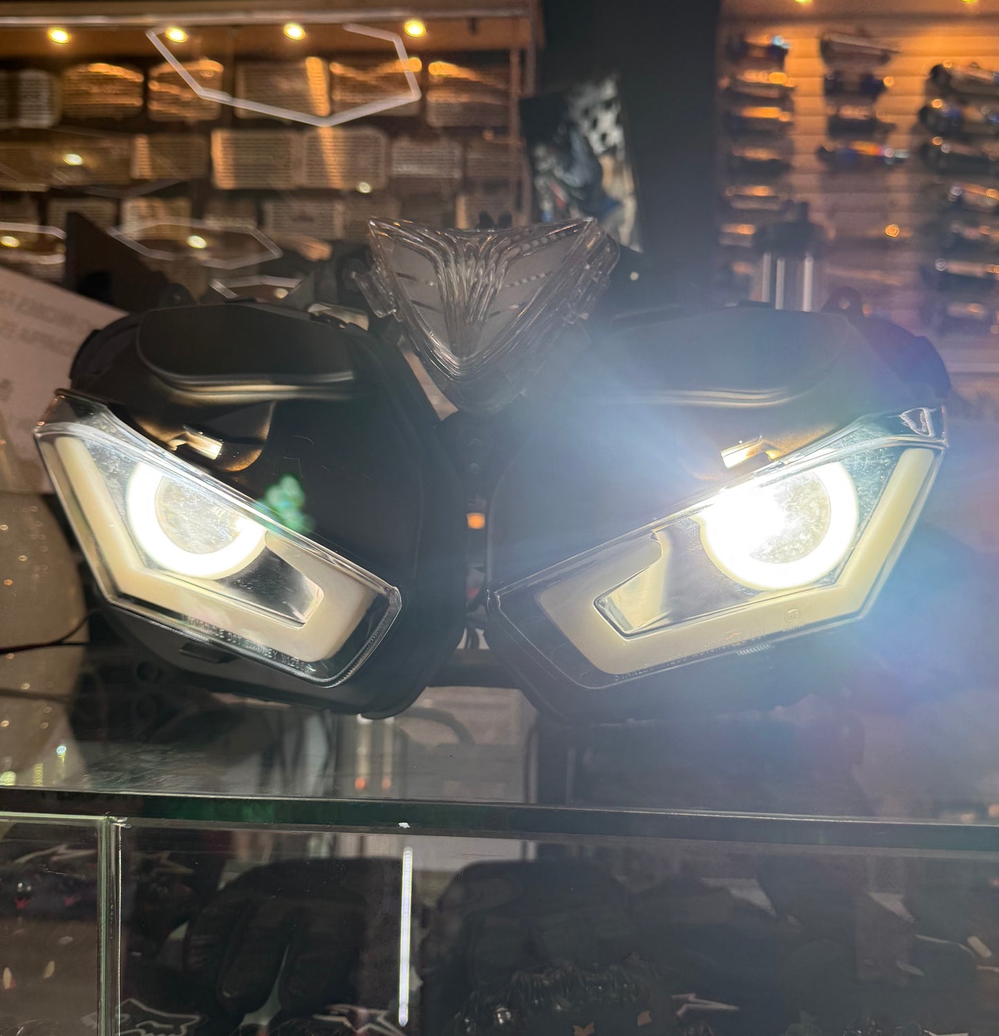 FAROLA YAMAHA R3