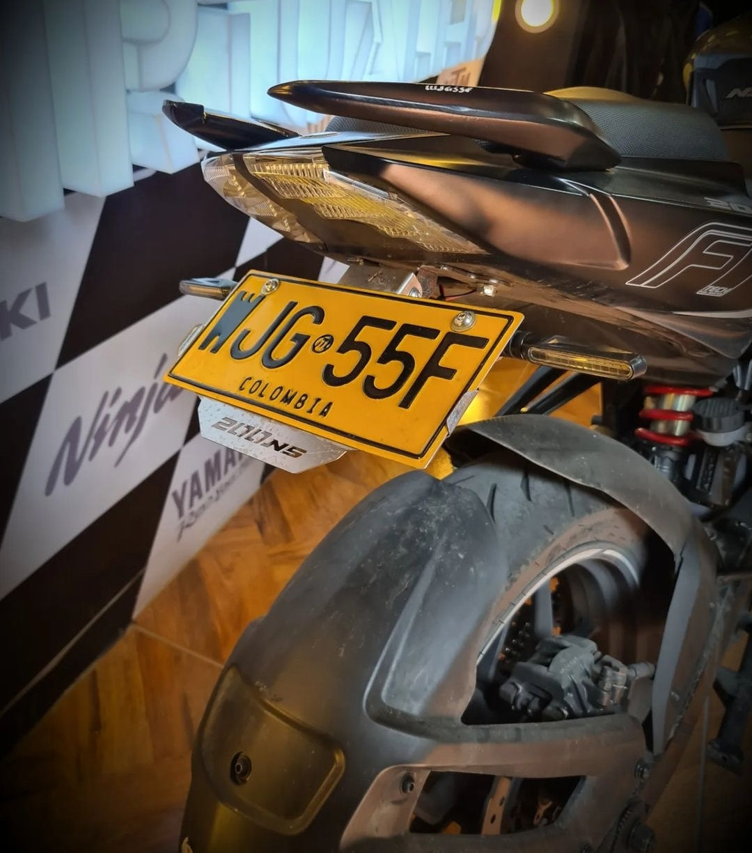 PROTECTOR DE PLACA PULSAR NS 200 - 160